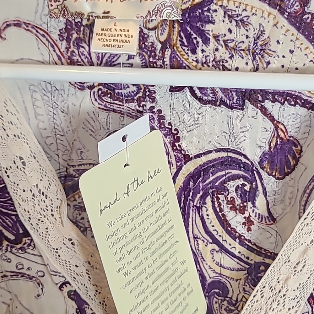 NWT Band Of The Free Paisley Crop Top Purple Cream Women’s Large - Picture 3 of 5